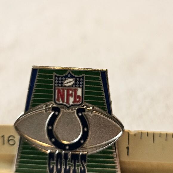 Peter David 2003 Y2K NFL Football Indianapolis Colts Lapel/Hat Pin - Picture 2 of 7
